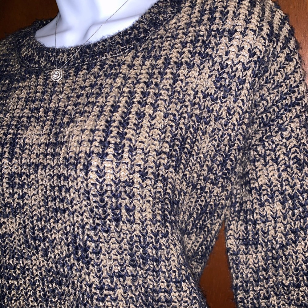 🍂 NWOT Forever 21 High-Low Sweater 🍂